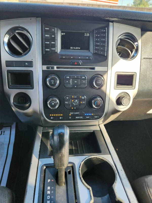 2016 Ford Expedition EL XLT