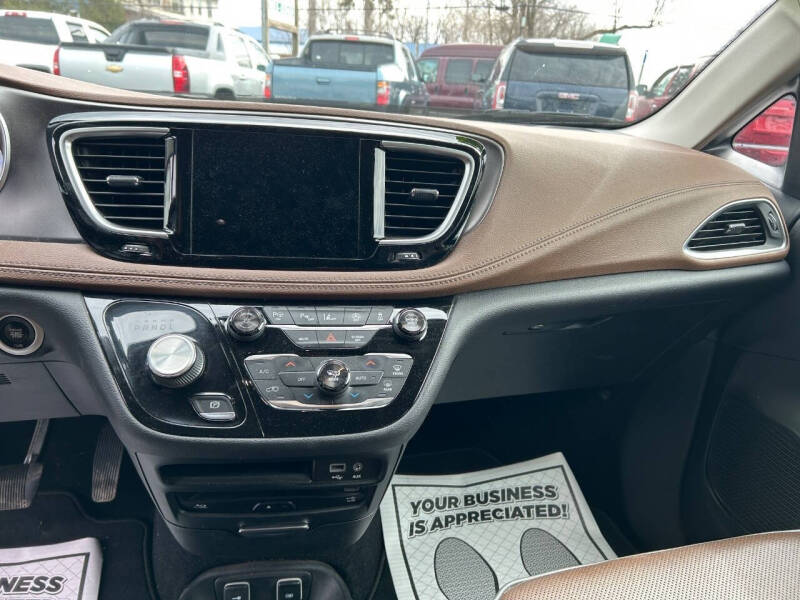 2018 Chrysler Pacifica Limited