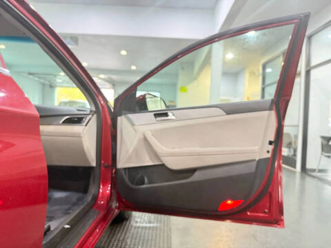 2015 Hyundai Sonata SE