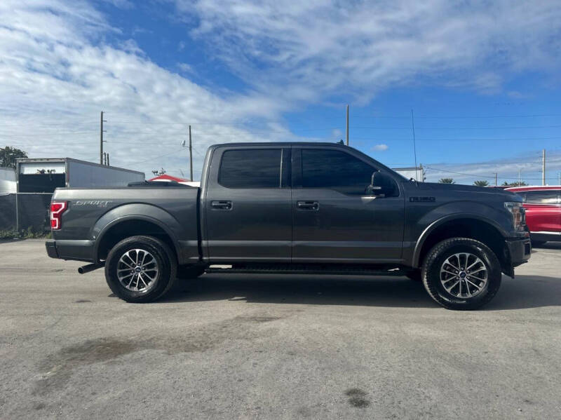 2018 Ford F-150 XLT photo 2