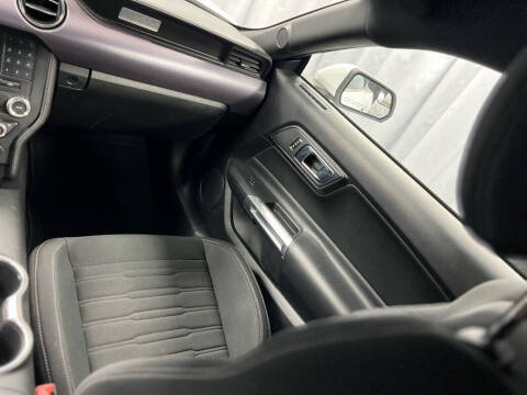 2017 Ford Mustang EcoBoost