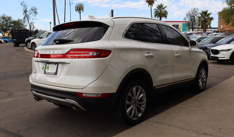 2019 Lincoln MKC Select