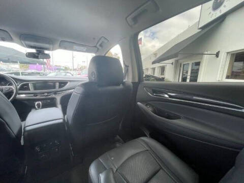 2018 Buick Enclave Essence