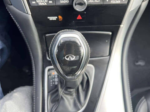 2017 Infiniti Q60 2.0T Premium