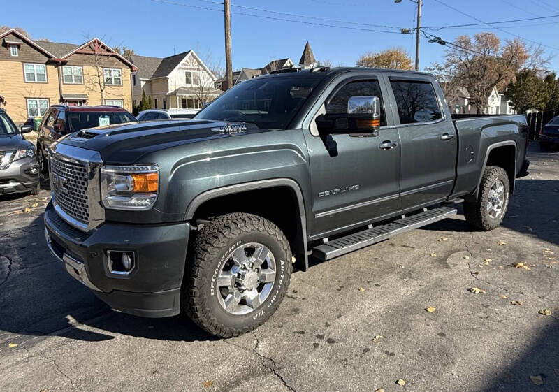 2017 GMC Sierra 3500HD Denali