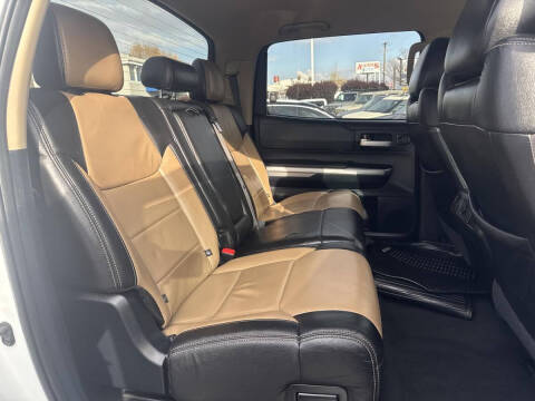 2014 Toyota Tundra SR5