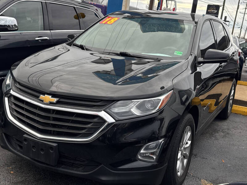 2018 Chevrolet Equinox LT's photo