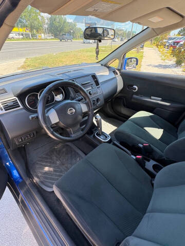 2012 Nissan Versa 1.8 SL
