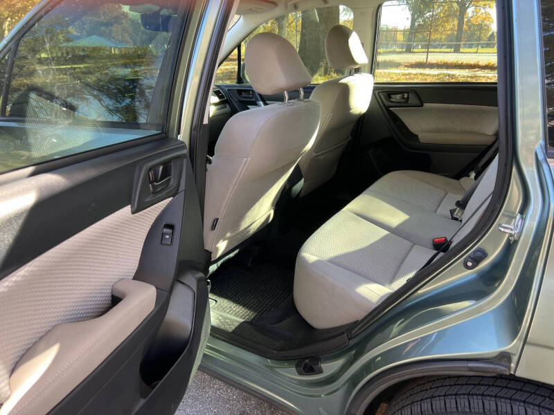 2017 Subaru Forester 2.5i