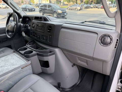 2013 Ford E-Series E-250