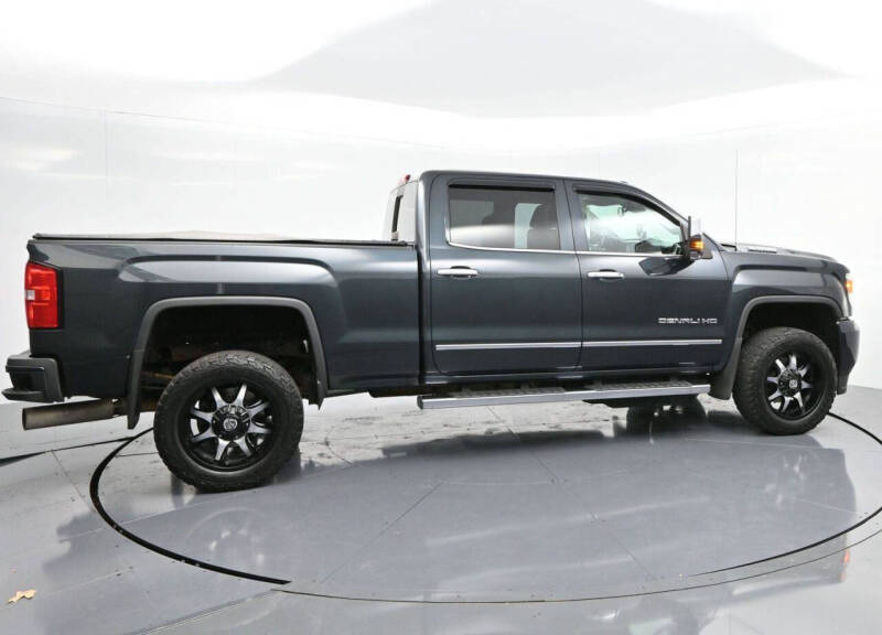 2018 GMC Sierra 2500HD Denali