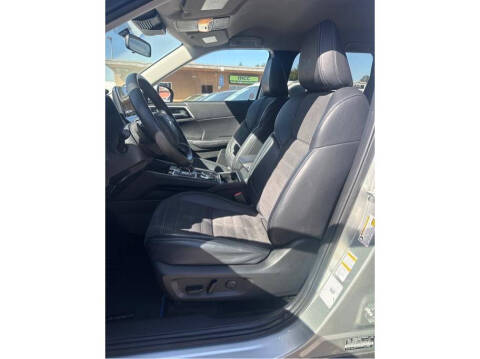 2023 Mitsubishi Outlander PHEV