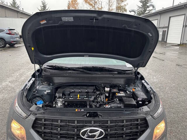 2022 Hyundai Venue SE