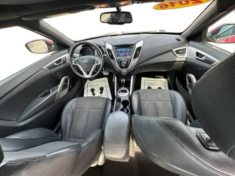2016 Hyundai Veloster