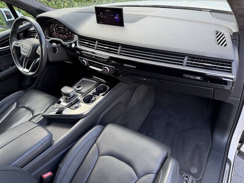 2017 Audi Q7 17