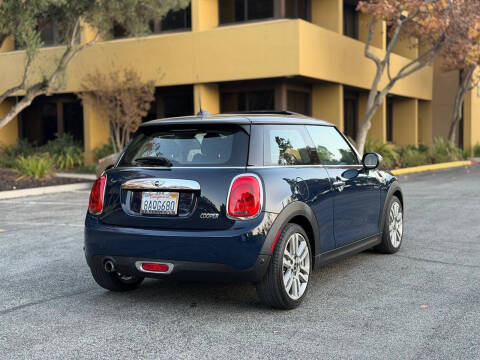 2017 MINI Hardtop 2 Door Cooper