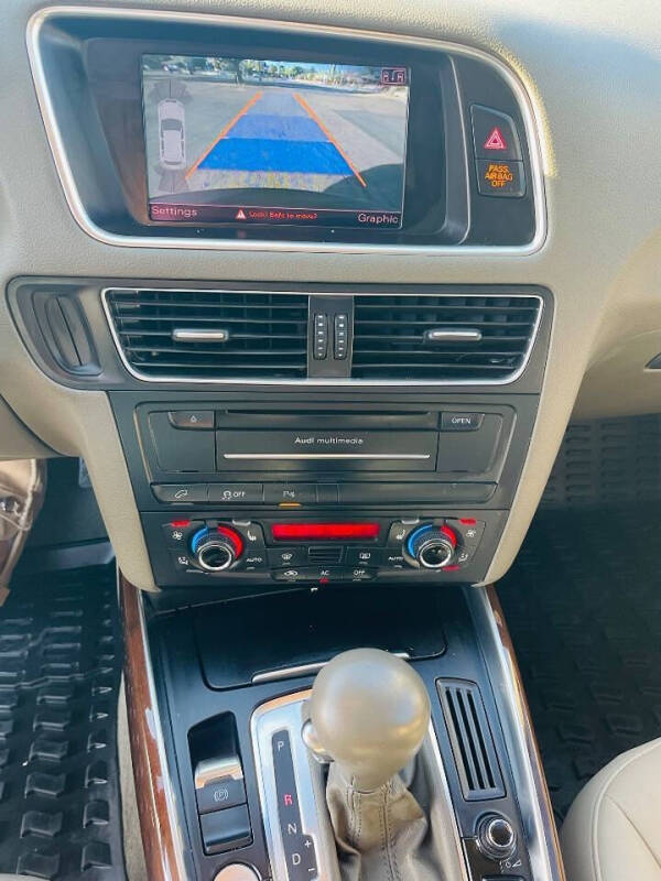 2012 Audi Q5 2.0T quattro Premium Plus