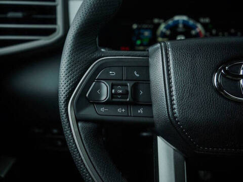 2025 Toyota Tundra Limited HV