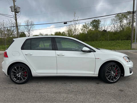 2016 Volkswagen Golf GTI Autobahn