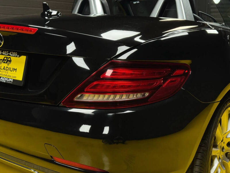 2017 Mercedes-Benz SLC SLC 300