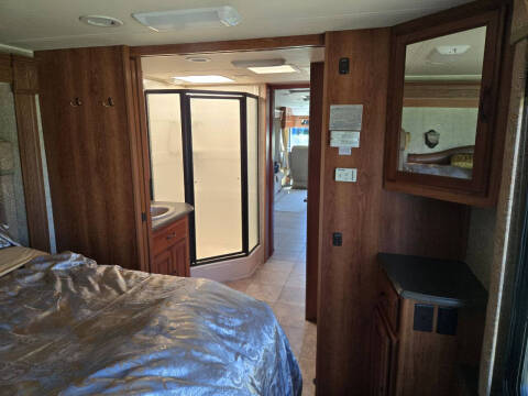 2007 Coachmen RV Pathfinder 384TS