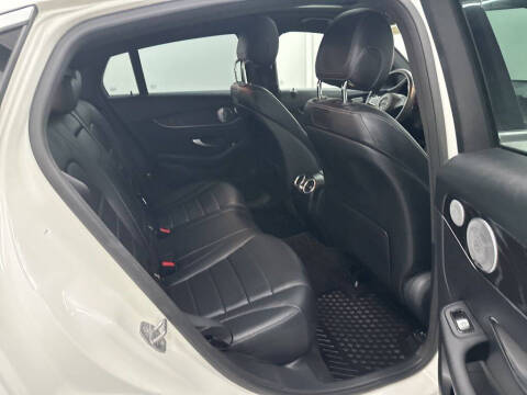 2018 Mercedes-Benz GLC GLC 300 4MATIC