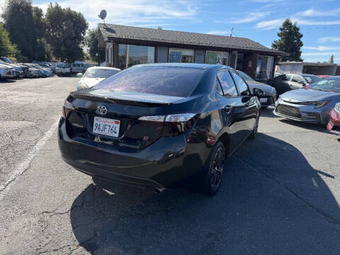 2015 Toyota Corolla S Plus