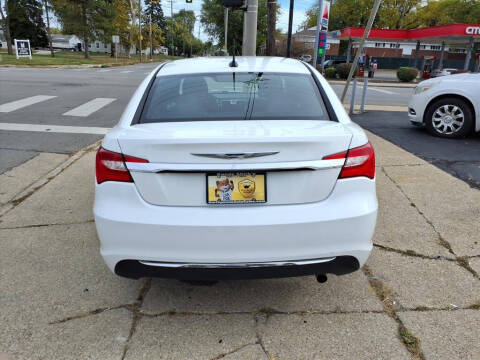 2014 Chrysler 200 Touring