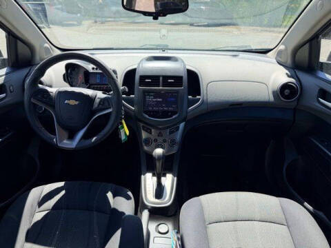 2015 Chevrolet Sonic LT Auto