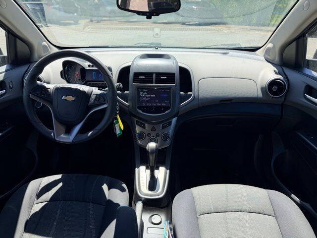 2015 Chevrolet Sonic LT Auto