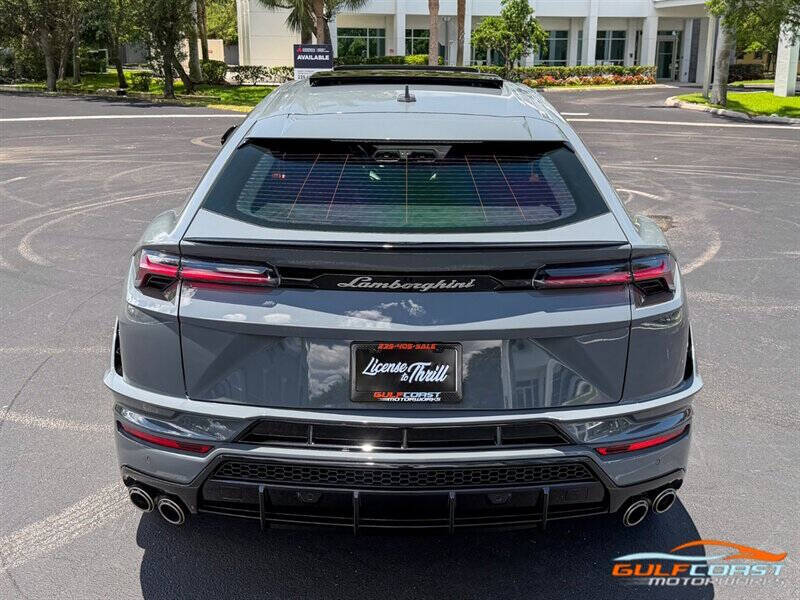 2024 Lamborghini Urus S