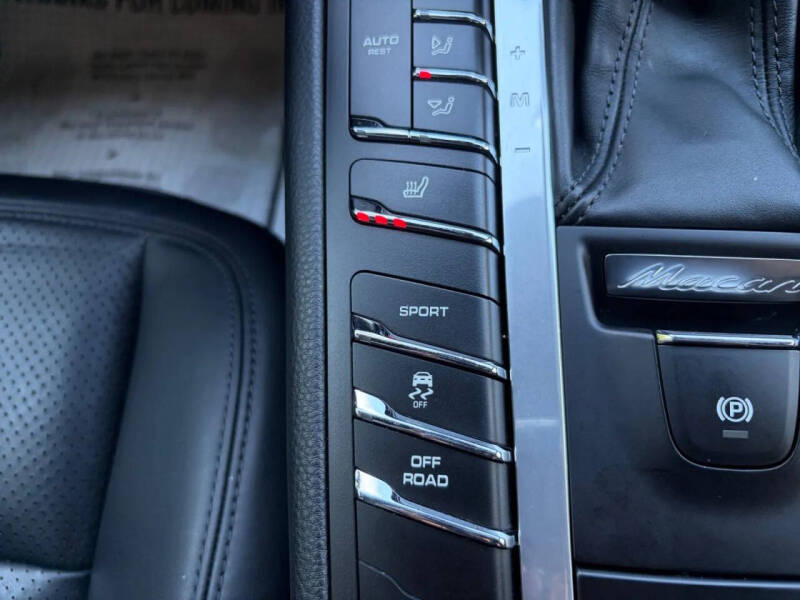 2021 Porsche Macan