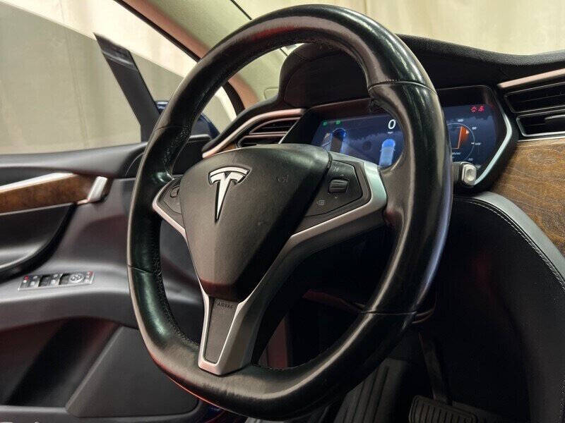 2017 Tesla Model X 75D