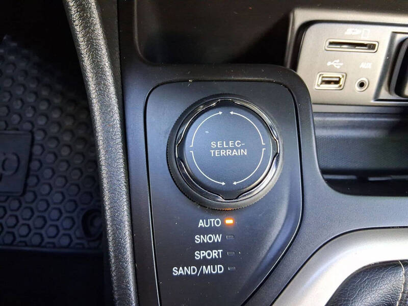 2014 Jeep Cherokee Altitude