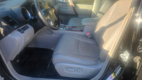 2012 Toyota Highlander Hybrid Limited