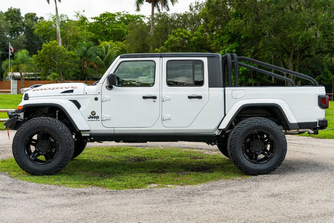 2020 JEEP Gladiator Pickup - $57,999