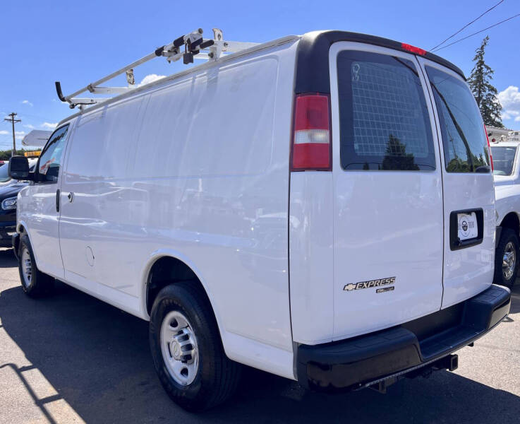 2013 Chevrolet Express 2500