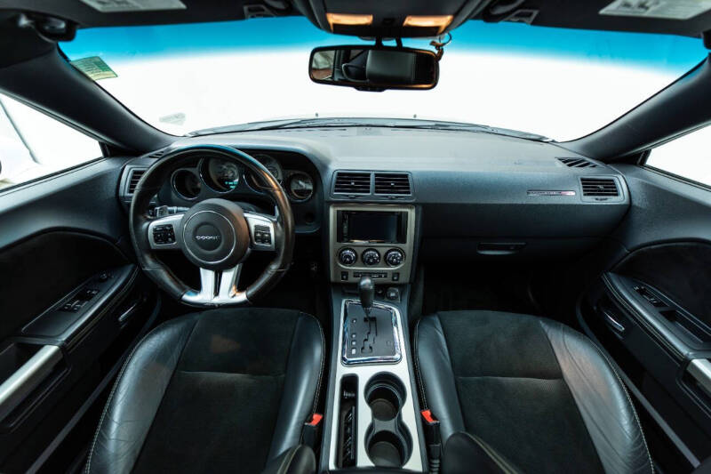 2012 Dodge Challenger SRT8 - Photo 119