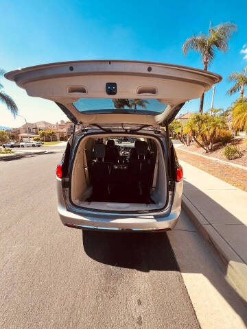 2019 Chrysler Pacifica Touring L