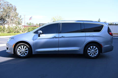 2019 Chrysler Pacifica Touring L