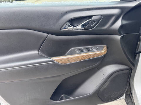 2017 GMC Acadia SLE-1