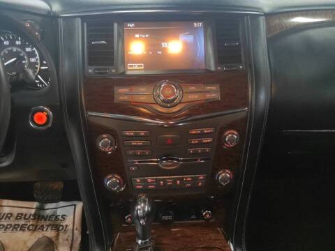 2017 Nissan Armada Platinum