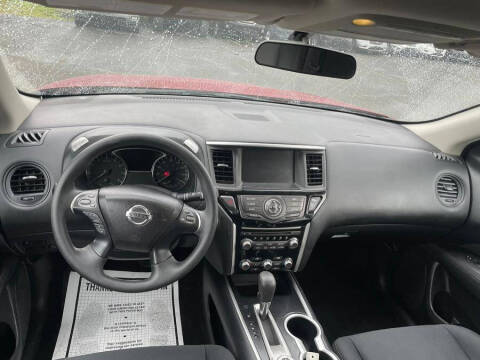 2017 Nissan Pathfinder