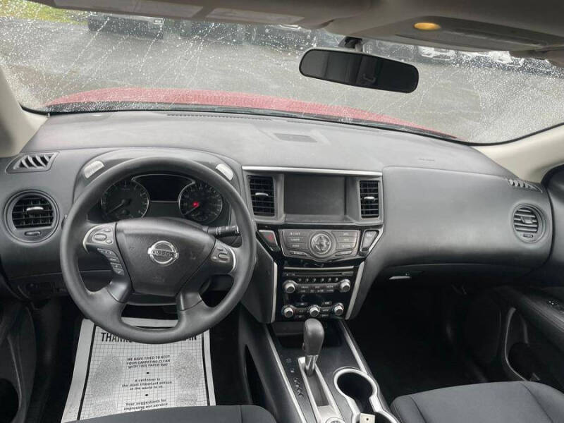 2017 Nissan Pathfinder