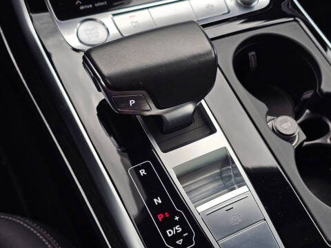 2019 Audi Q8 quattro Prestige 55 TFSI