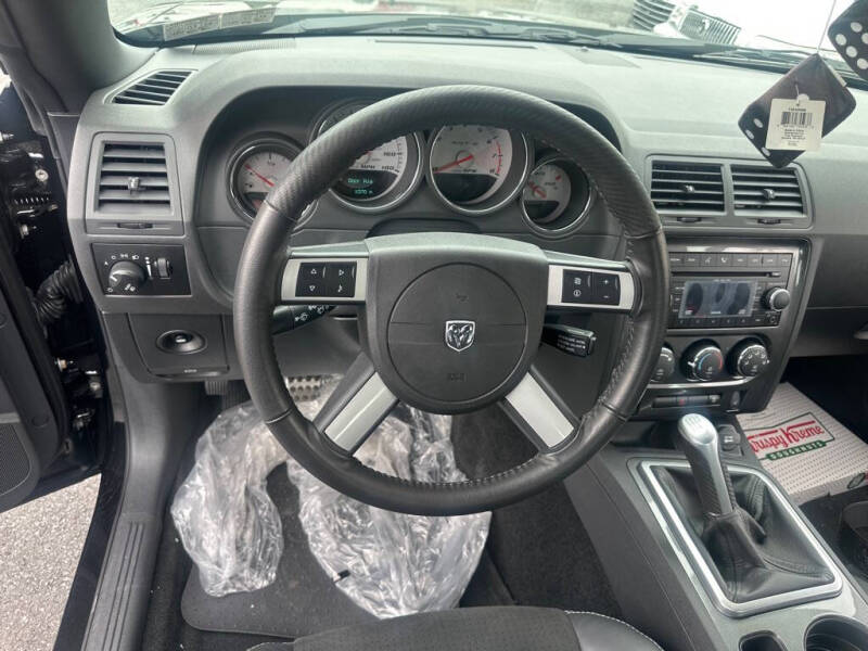 2009 Dodge Challenger SRT8