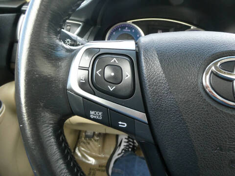 2017 Toyota Camry XLE