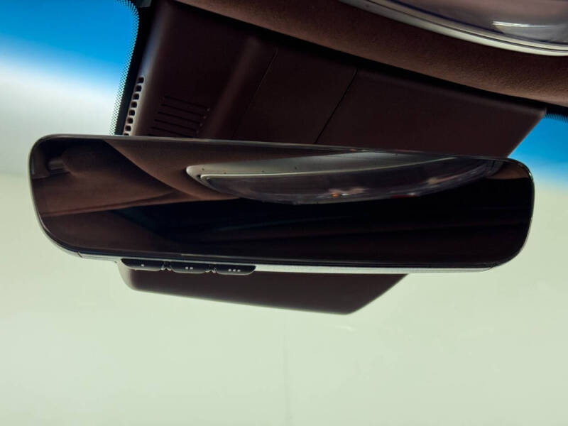 2024 Genesis G90 3.5T e-Supercharger