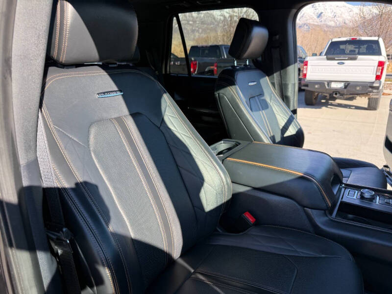 2023 Ford Expedition Platinum