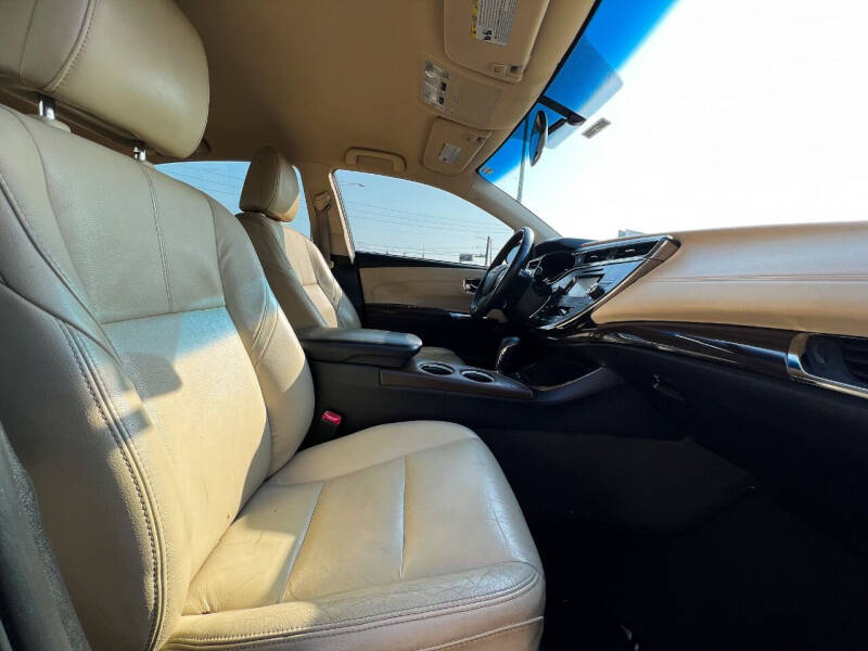 2014 Toyota Avalon XLE